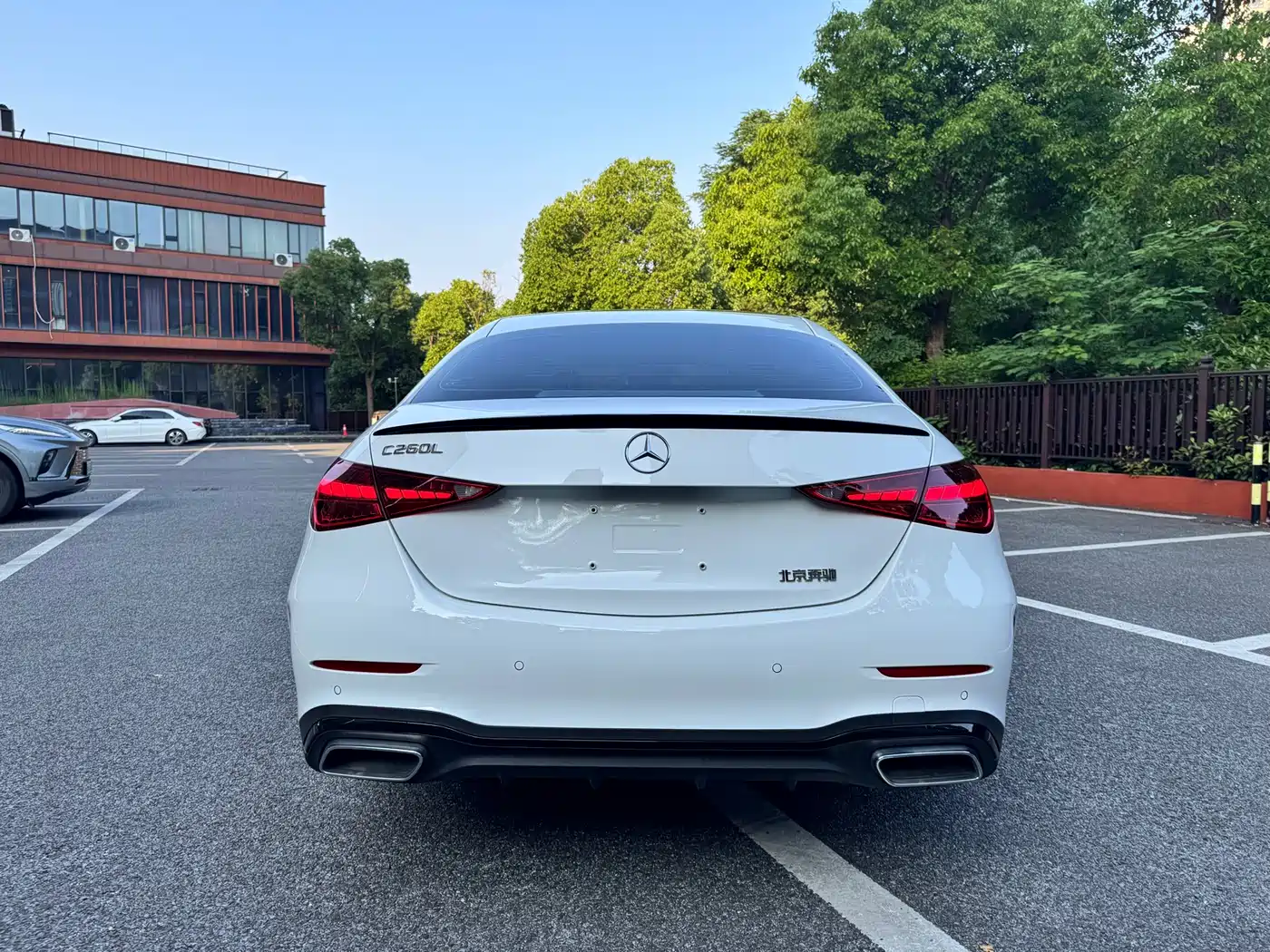 Mercedes-Benz C-Class 2025 Facelift C 260 L Night Sport Edition фото 6