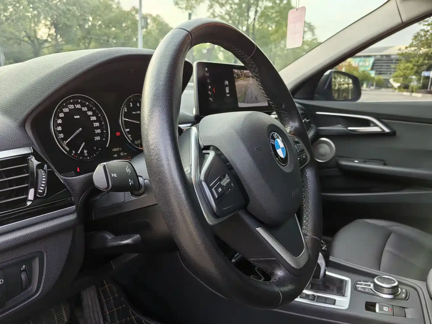 BMW 1 Series 2021 120i M Sport фото 8