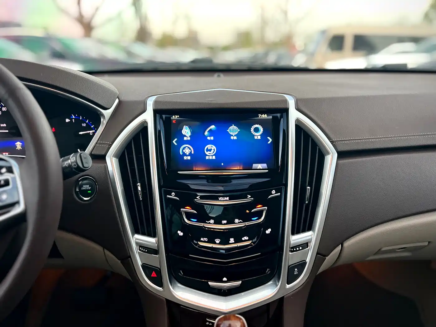 Cadillac SRX 2014 3.0L Elite Model фото 14