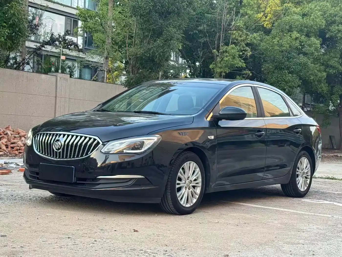 Buick Excelle 2016 Model 15N Automatic Luxury