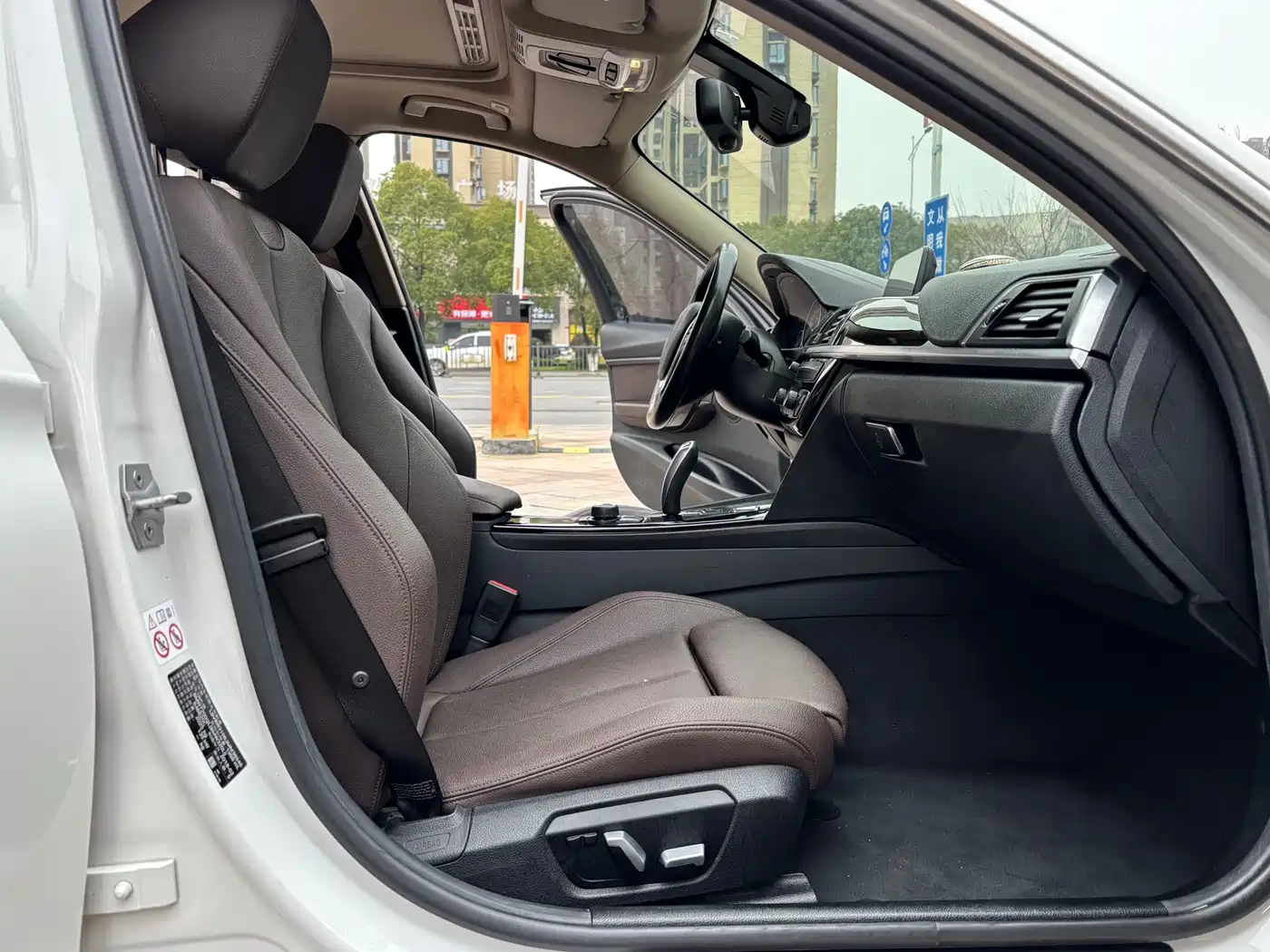 BMW 3 Series 2018 320Li Fashion Style фото 14