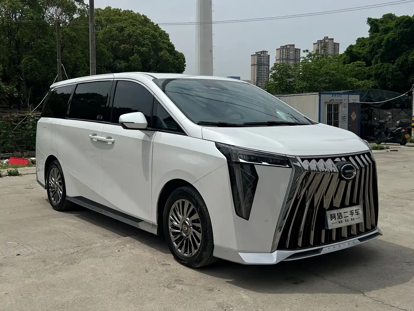 GAC Trumpchi Trumpchi M8 2023 Model Master Series Hybrid Royal Edition фото 3