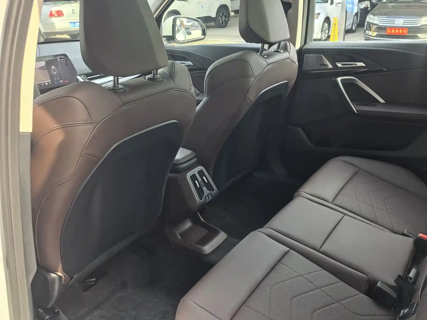 BMW X1 2024 sDrive25Li X Design Package фото 12