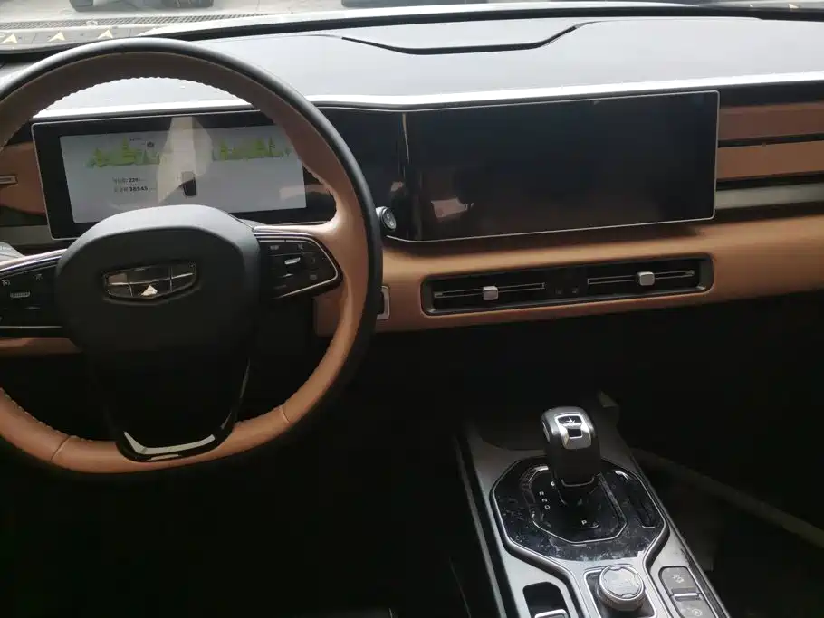 Geely ICON 2023 2023 Model 1.5TD Chocolate Deluxe Edition