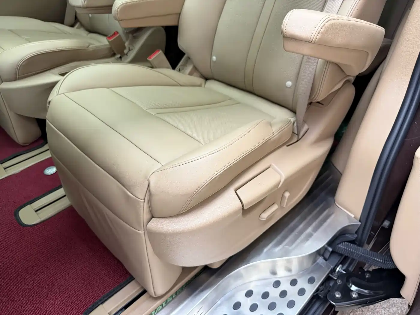 Buick GL8 2018 ES 28T Luxury Type China VI фото 25