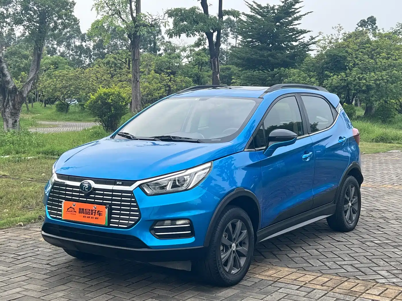 BYD Yuan New Energy 2019 2019 EV360 Smart Connected Premium Type