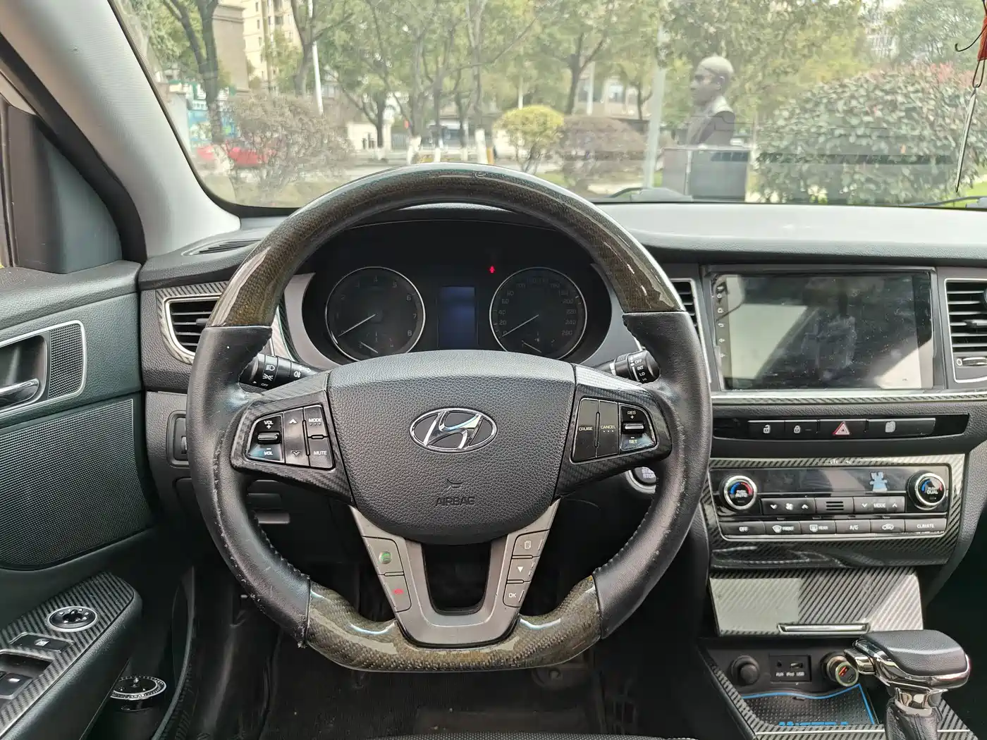 HYUNDAI NAME PICTURE