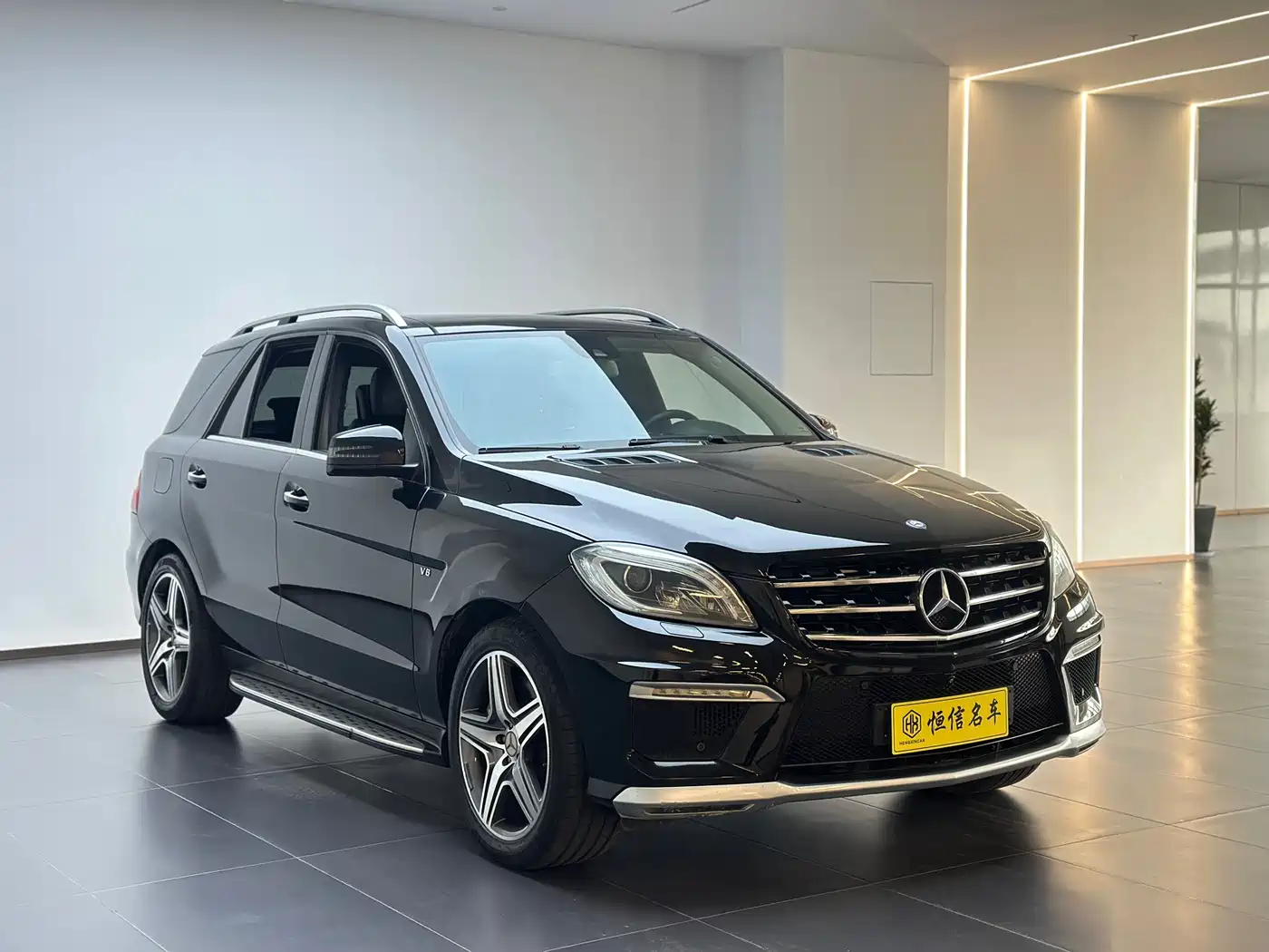 Mercedes-Benz M-Class AMG 2014 AMG ML 63 фото 3