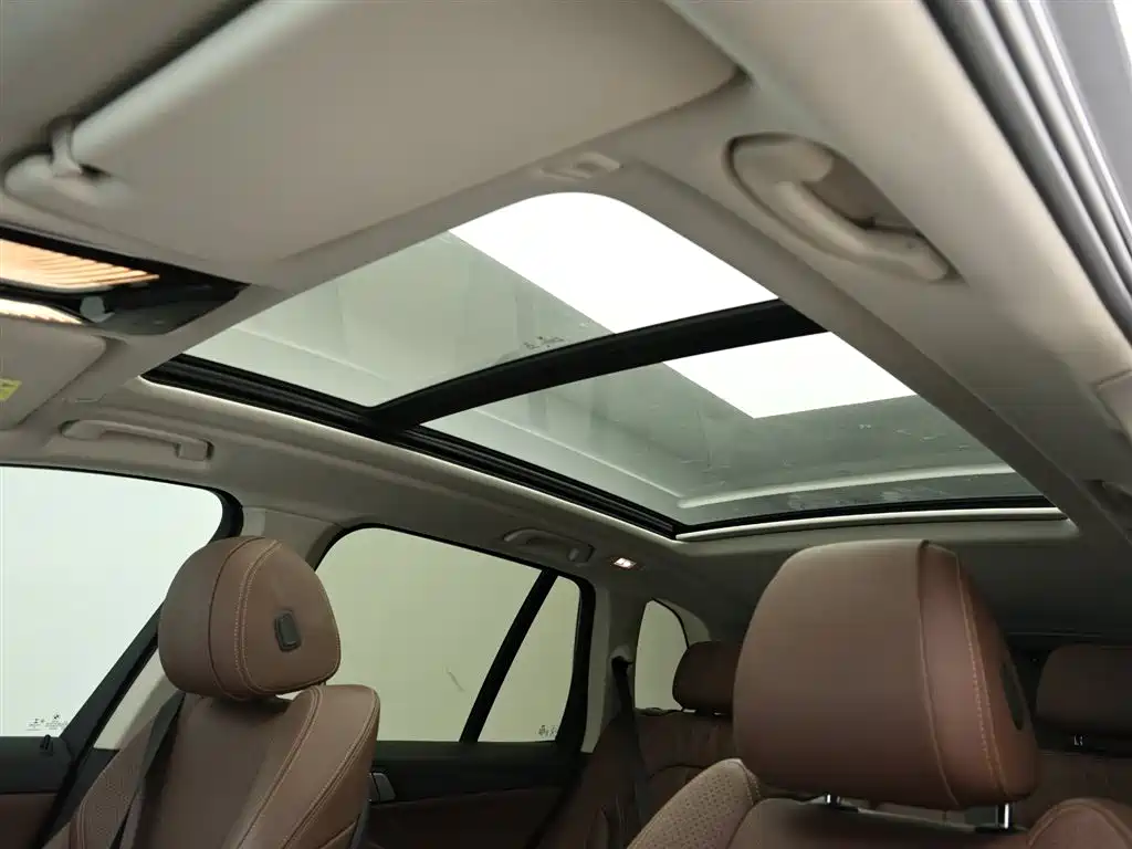 BMW X5 (Import) 2019 xDrive40i M Sport Package фото 12