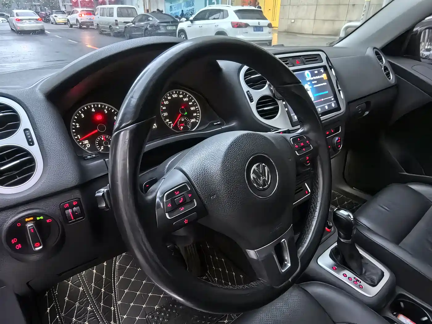 Volkswagen Tiguan 2016 Model 300TSI Automatic 2WD Luxury Edition фото 22