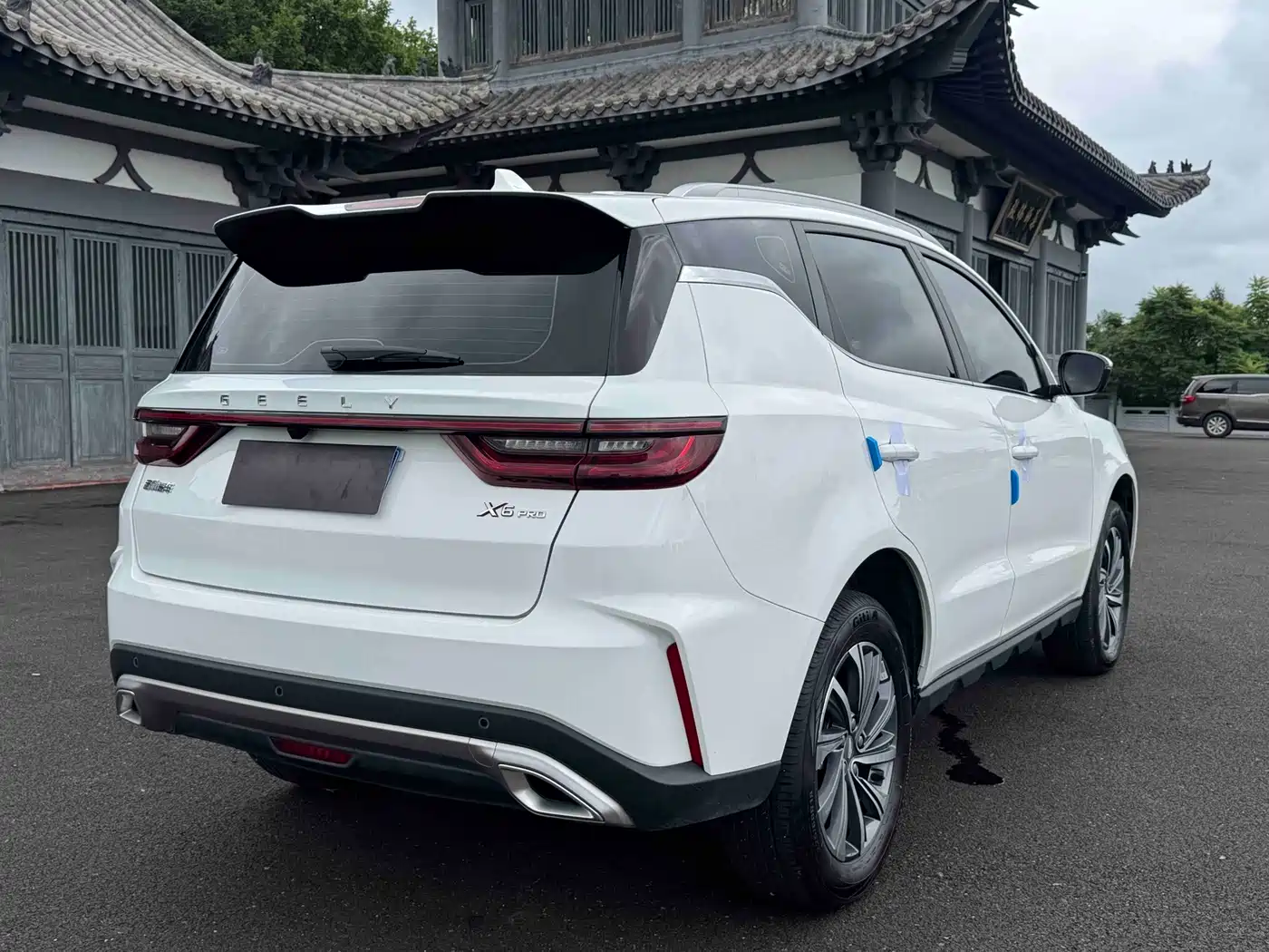 Geely Emgrand X6 2022 2021 Model PRO 1.4T Automatic Premium