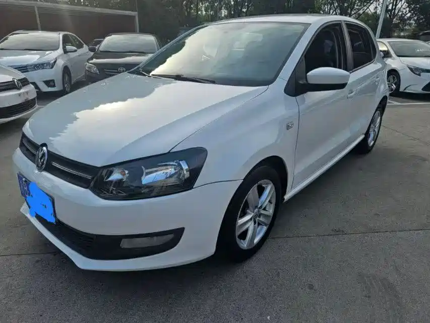 Volkswagen Polo 2011 1.4L Automatic Style Edition