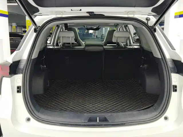 Changan CS75 PLUS 2024 3rd Generation Champion Edition 1.5T Smart Drive Power Type — фото 4