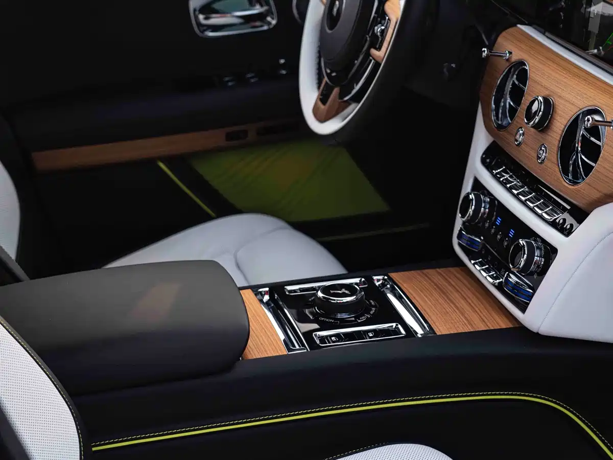 Rolls-Royce Ghost 2024 6.7T Long Wheelbase фото 27