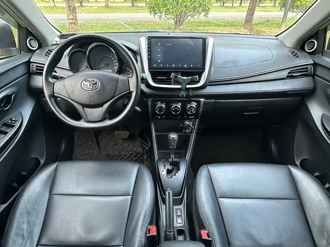 Toyota YARiS L Zhi Xuan 2016 Facelift 1.5E CVT Charming Edition фото 8