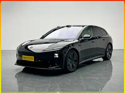 NIO ET5T