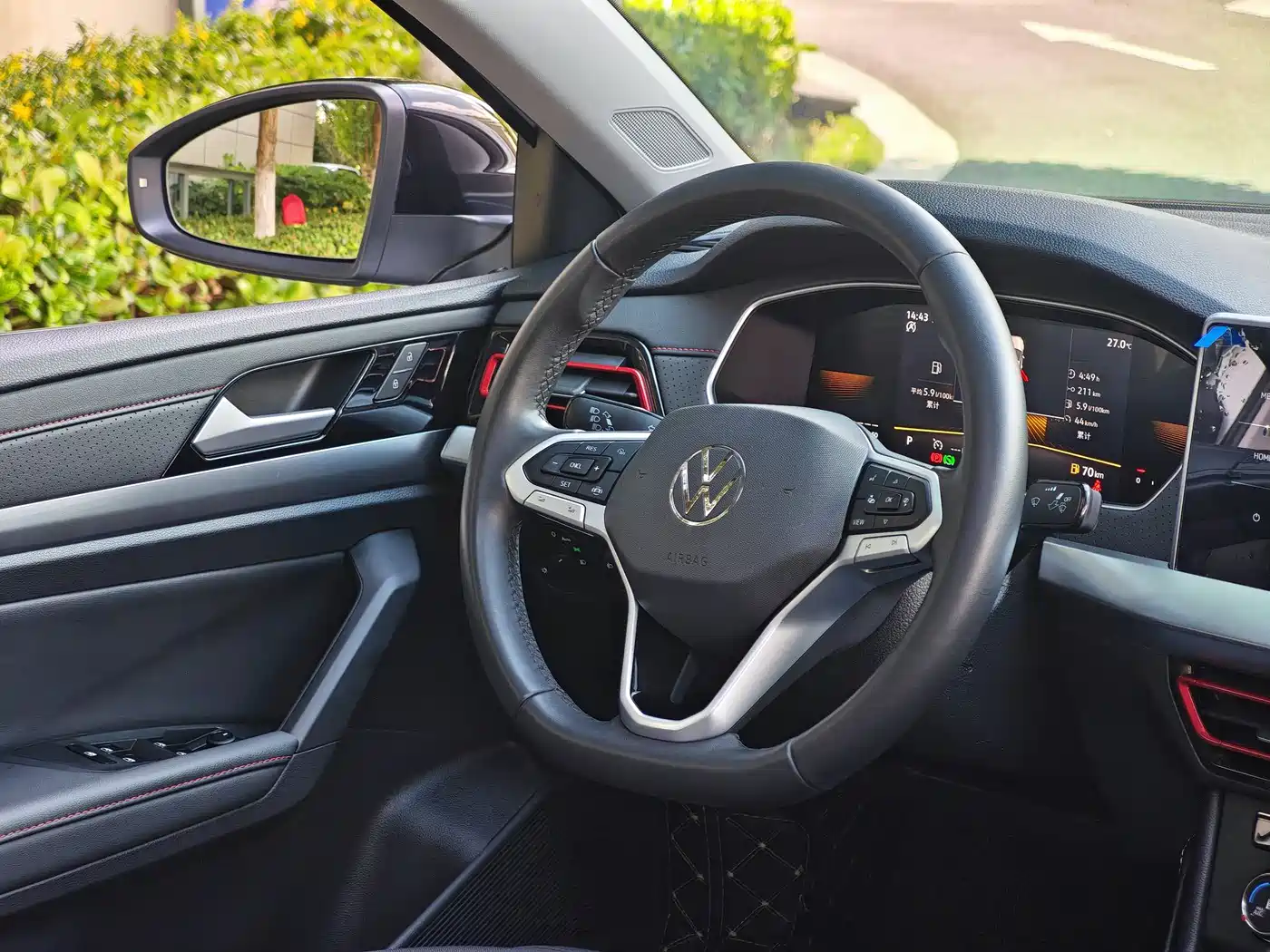 Volkswagen Lavida 2023 200TSI DSG Starlight Comfort Edition фото 11