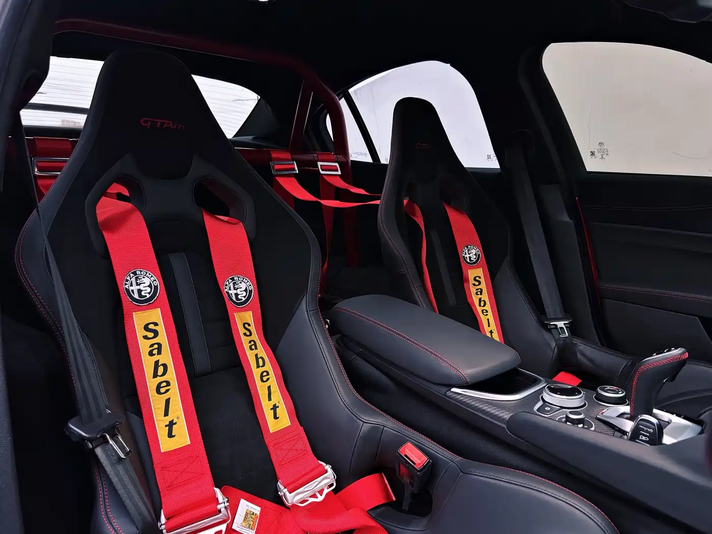 Alfa Romeo Giulia 2021 GTAm фото 18