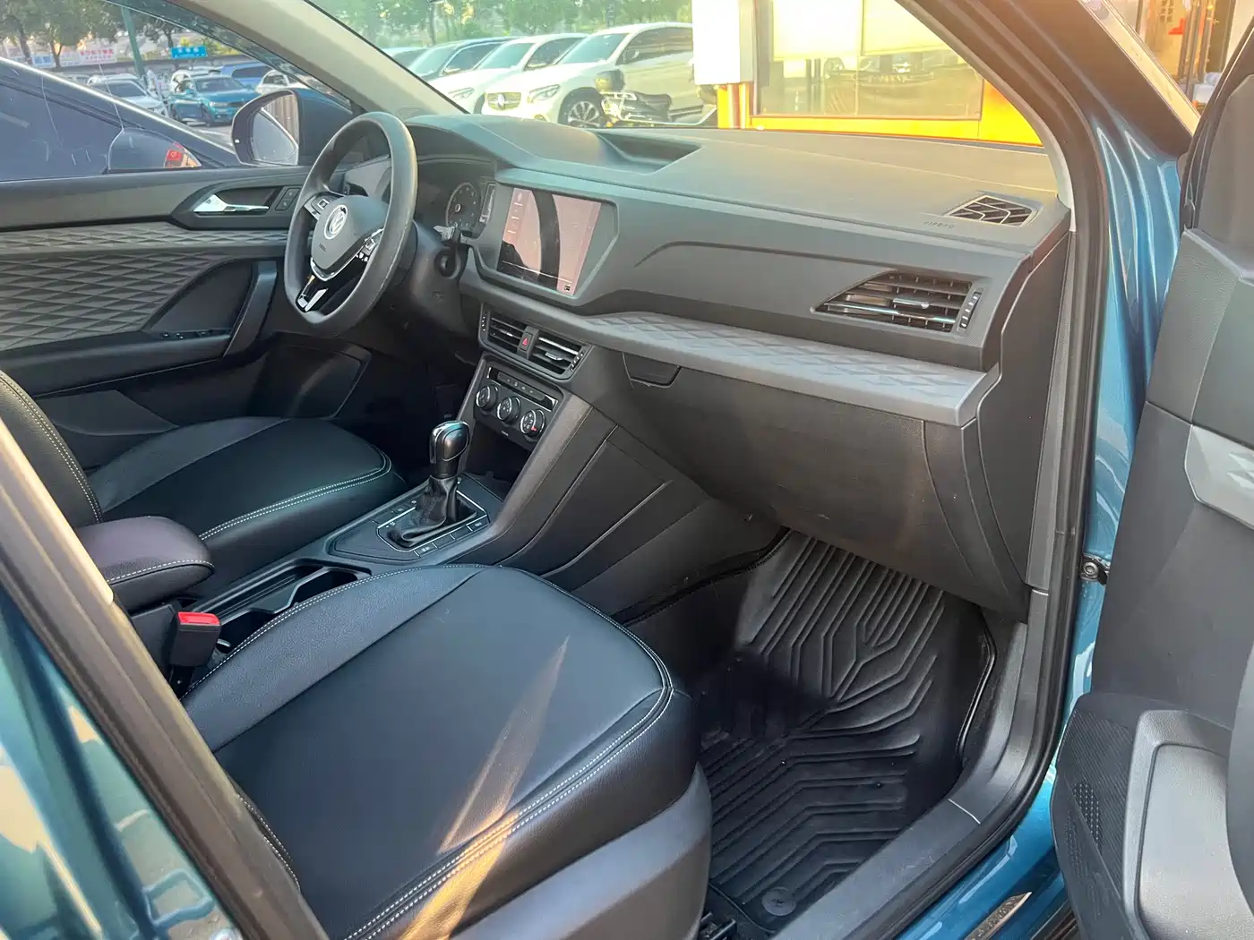 Volkswagen Tharu 2021 Model 280TSI 2WD Trend Edition фото 8