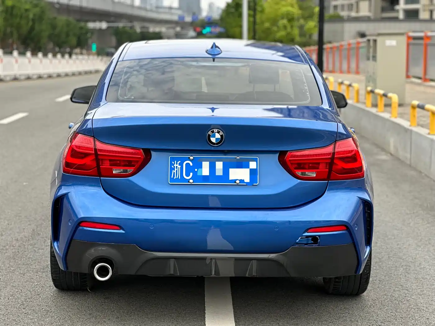 BMW 1 Series 2019 118i M Sport Package фото 12