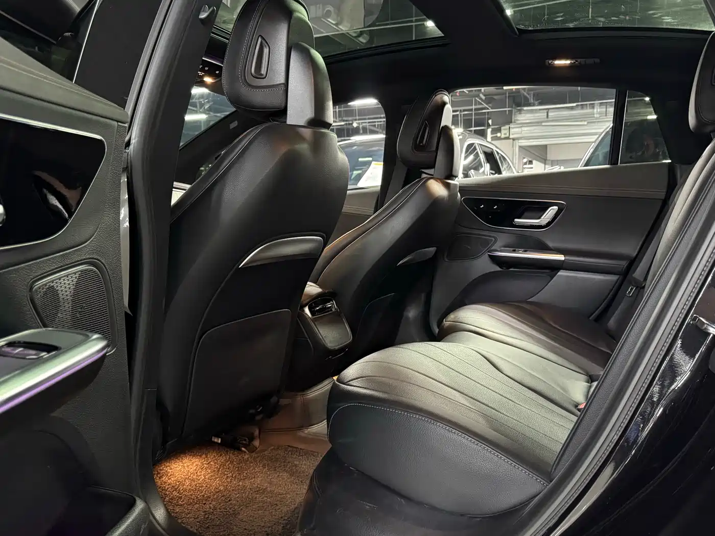 Mercedes-Benz EQE 2022 350 Luxury Edition фото 14