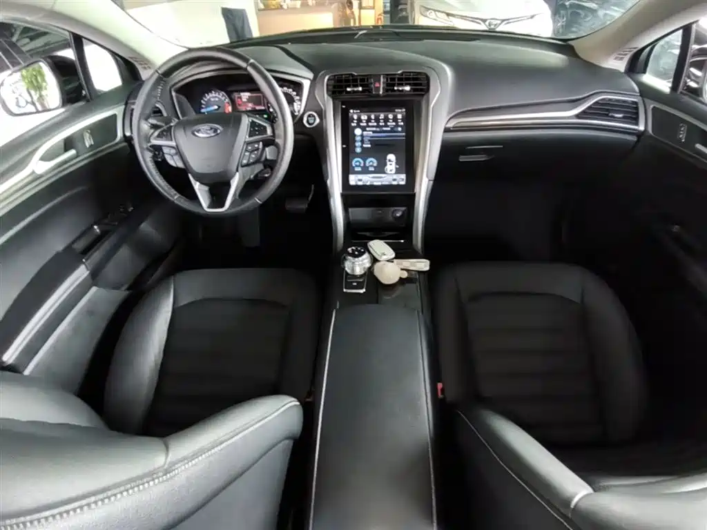 FORD MONDEO
