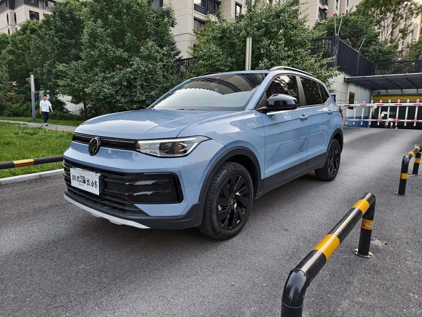 Volkswagen Tharu 2025 New Edge 300TSI Enjoyment Edition