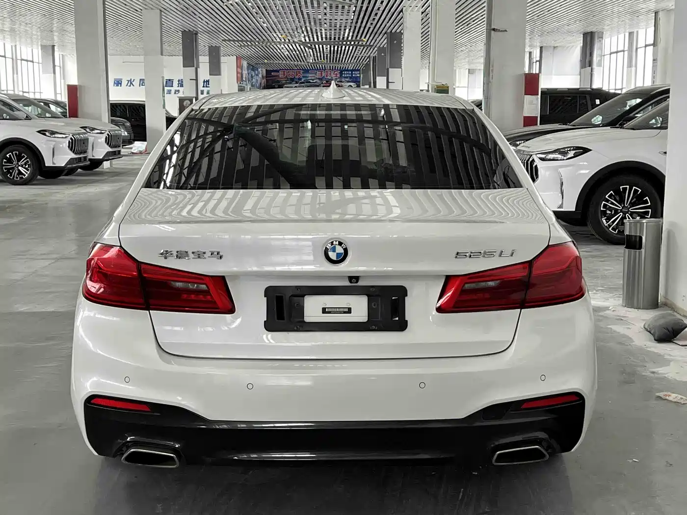 BMW 5 Series 2018 525Li M Sport Package фото 5