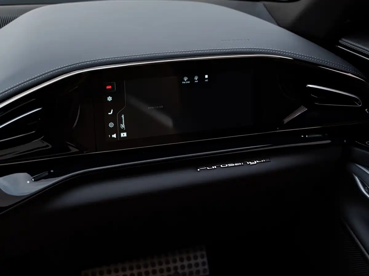 Ferrari Purosangue 2026 2023 6.5L V12