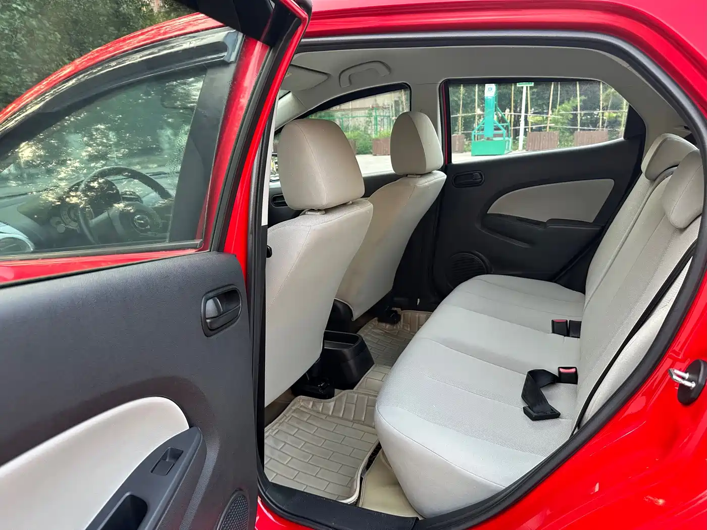 Mazda 2 2012 2011 XuanDong 1.3L Automatic Standard