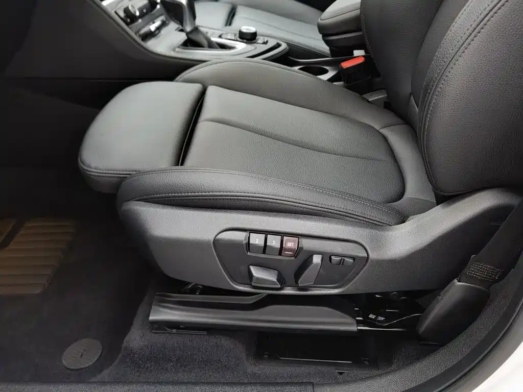 BMW 2 Series Gran Tourer 2018 2015 218i Sport Design Package