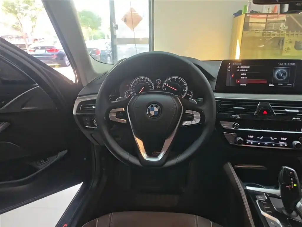 BMW 5 Series 2018 Facelift 530Li Exclusive Luxury Package фото 11