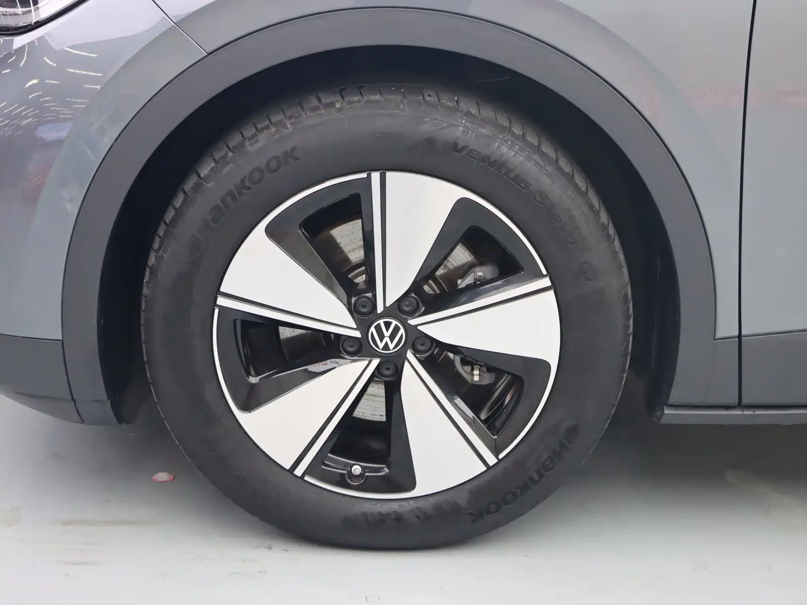Фото 4 - Volkswagen ID.4 X