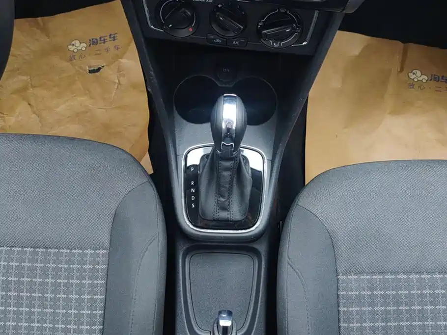 Volkswagen Polo 2018 1.5L Auto Comfort фото 16