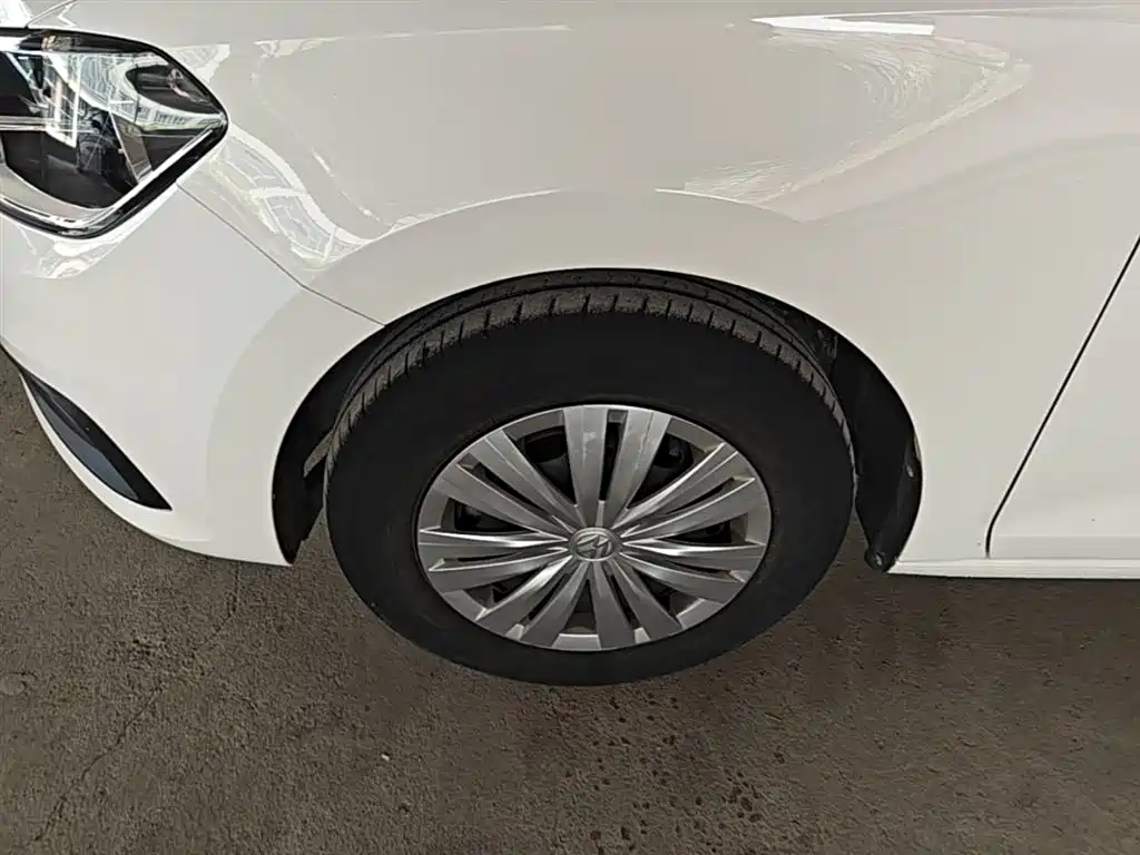 Volkswagen Santana 2021 1.5L Manual Trend Edition фото 23