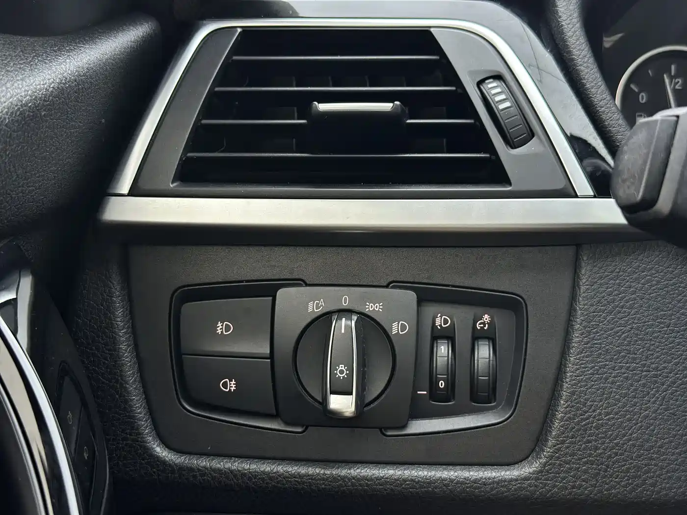 BMW 3 Series 2019 320Li Fashion Type фото 12