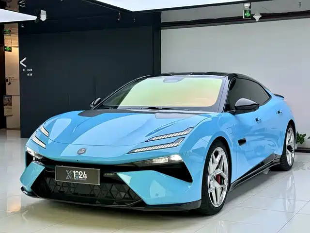 LOTUS SPORTS CAR EMEYA FLOWERS