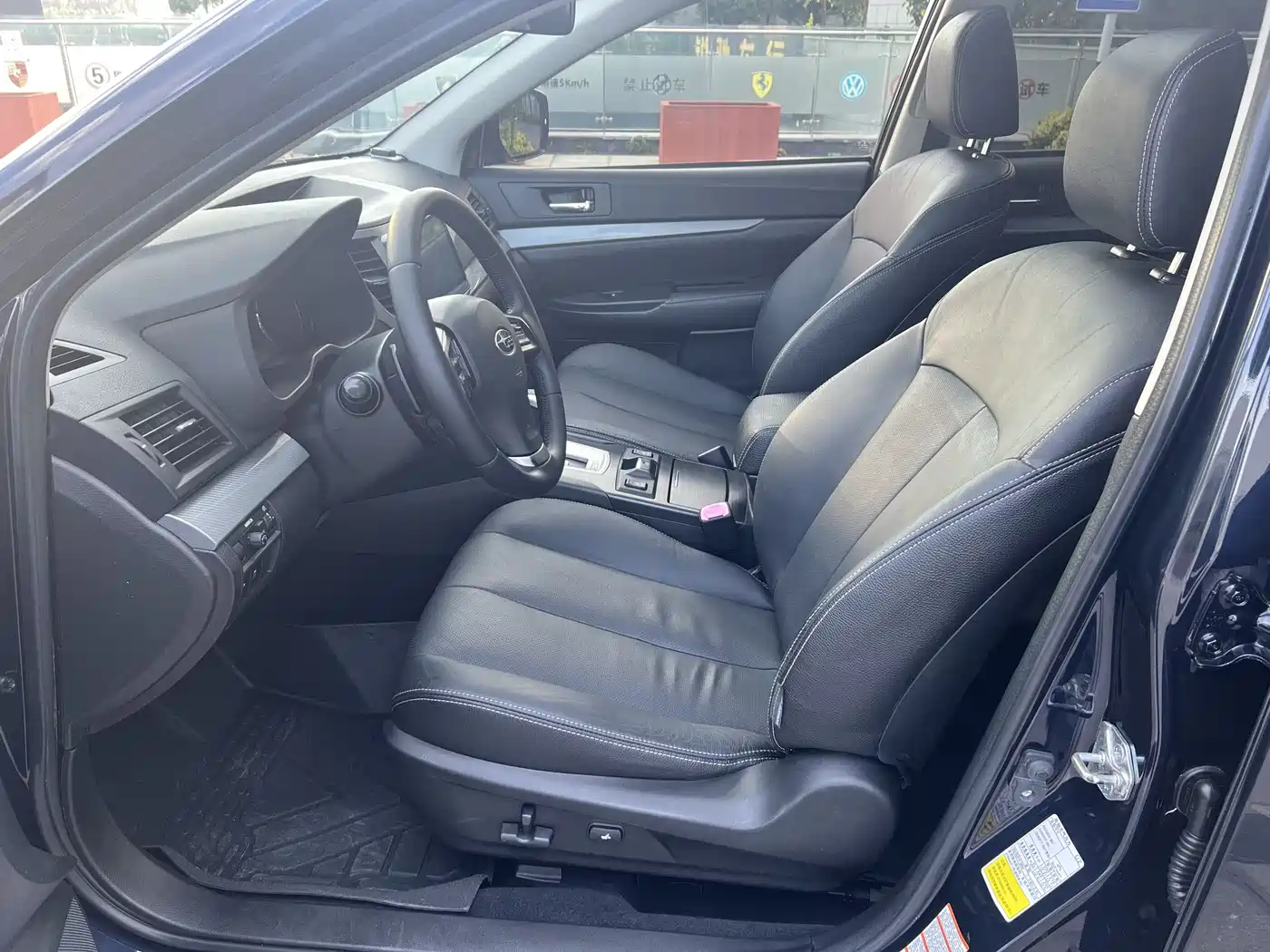 Subaru Outback 2014 2.5i Elegance Sport Edition фото 4