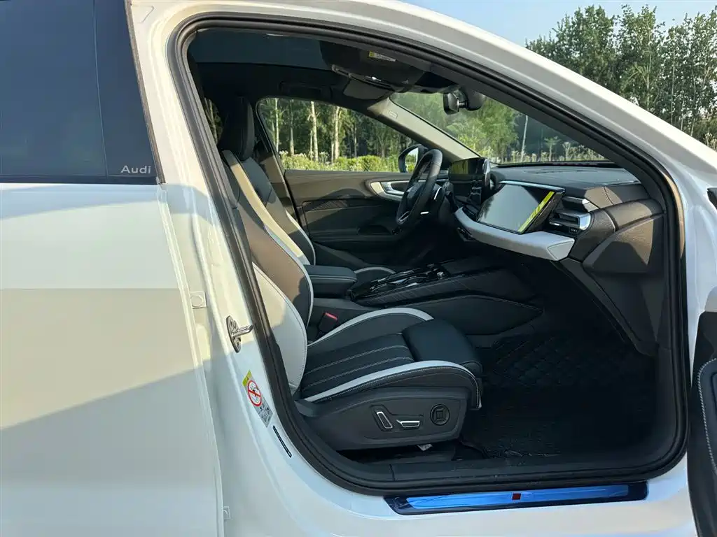 Audi A5L 2025 2.0T Sport Edition Plus фото 16