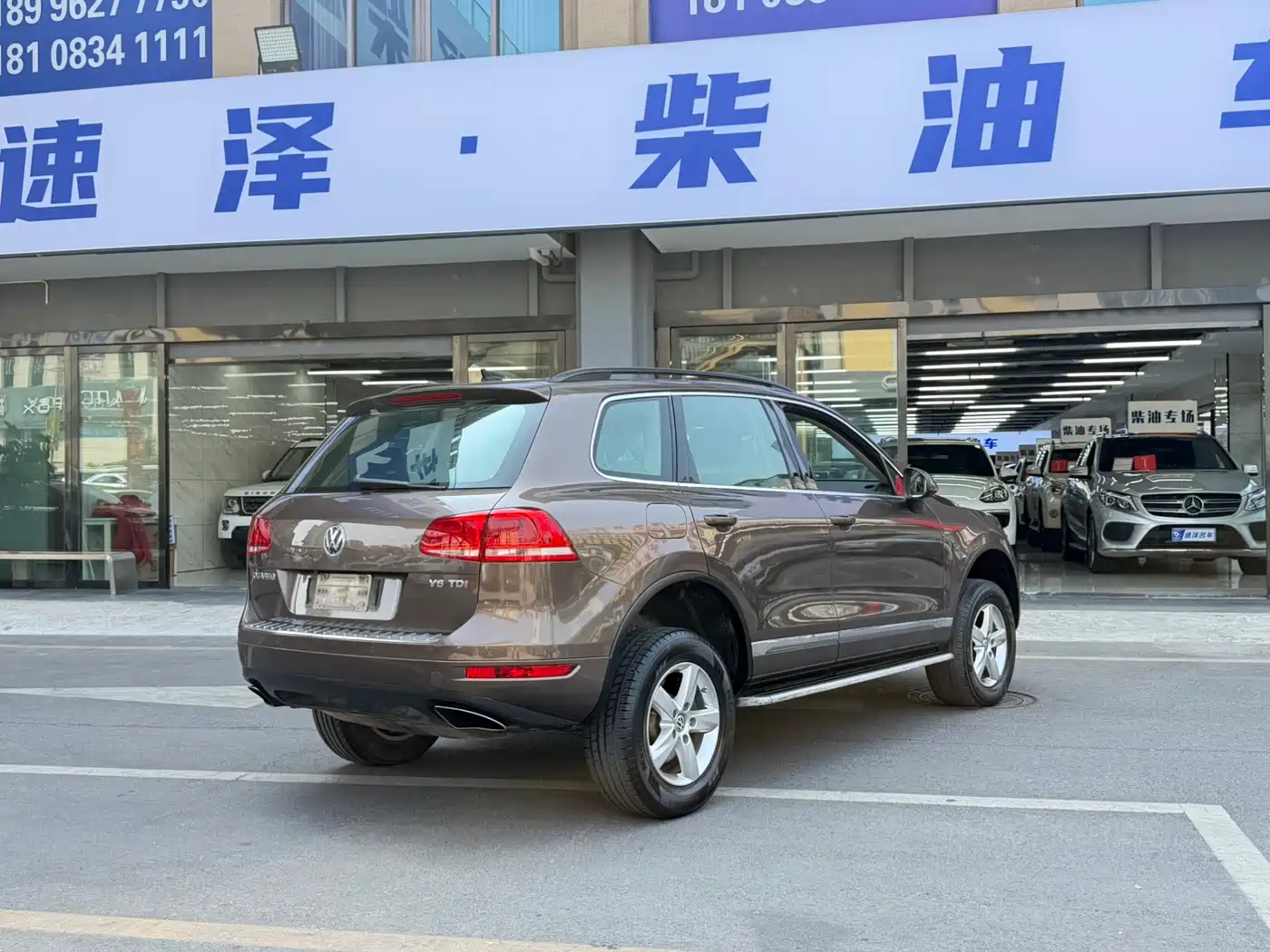 Volkswagen Touareg 2011 3.0TDI Diesel Comfort фото 14