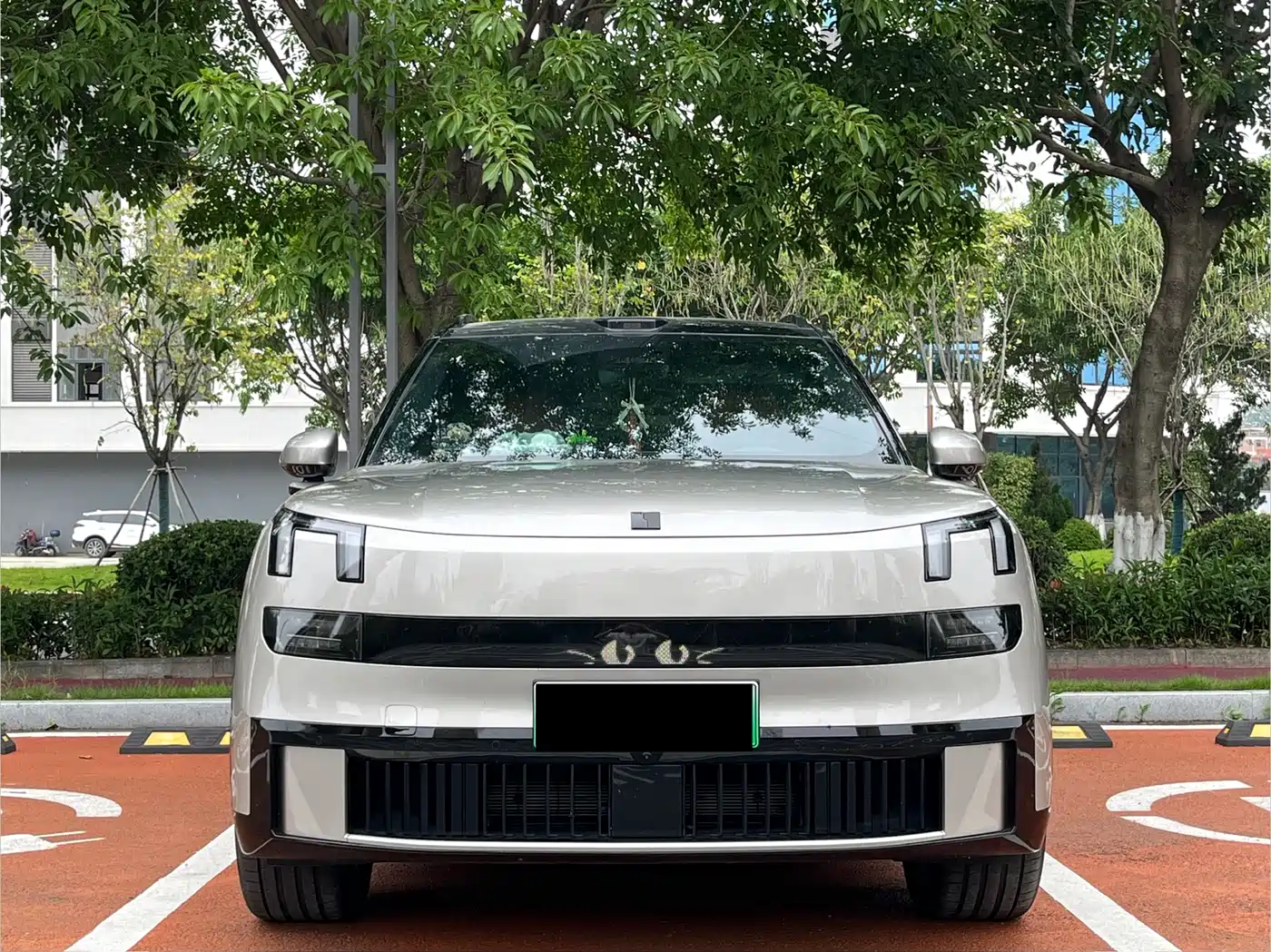 Lynk & Co 900 2025 1.5T Ultra фото 2