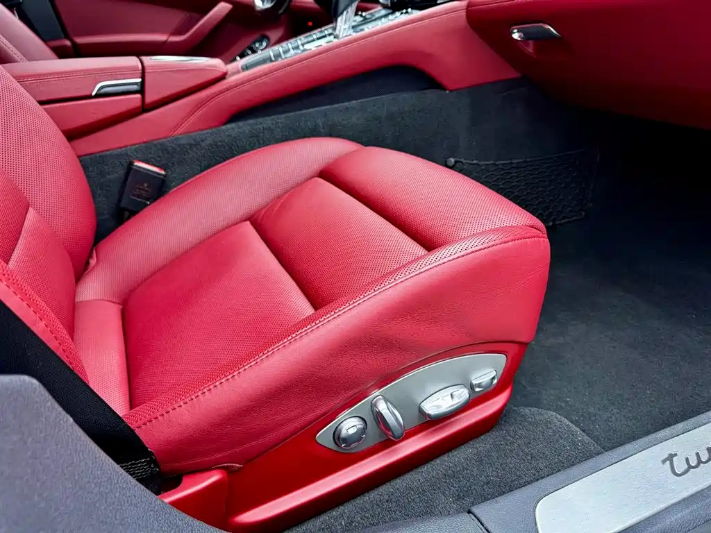 Porsche Panamera 2014 Panamera Turbo Executive 4.8T фото 20