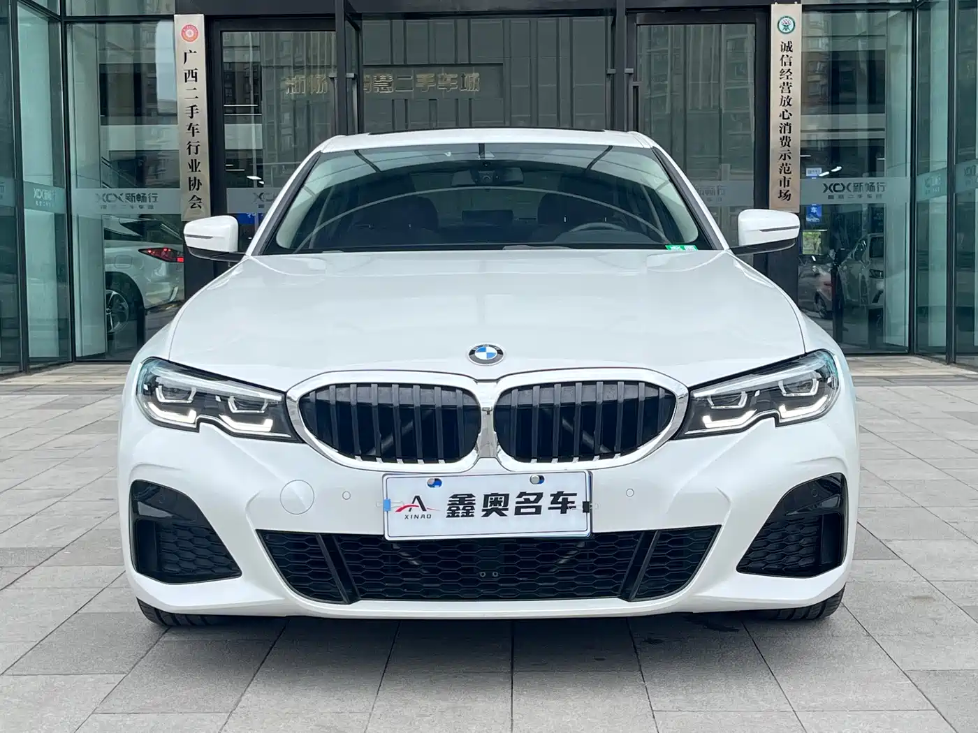 BMW 3 Series 2020 325Li M Sport Package фото 2