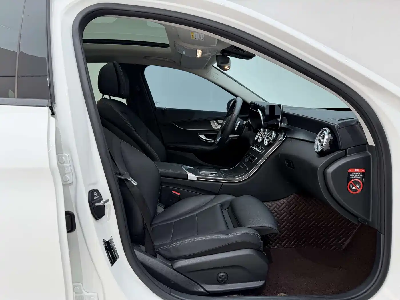 Mercedes-Benz C-Class 2021 C 260 L Sport Starry Exclusive Edition фото 16