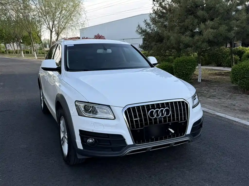 Audi Q5 2018 Collector's Edition 40 TFSI Technology фото 4