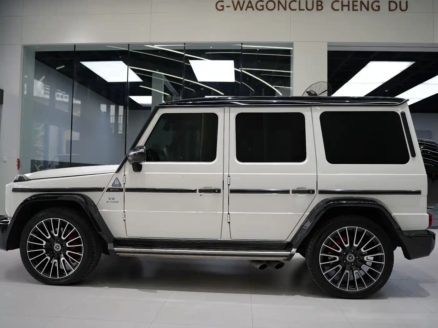 Mercedes-Benz G-Class AMG 2013 AMG G 63 фото 4