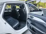Фото 16 - Roewe i6 MAX EV