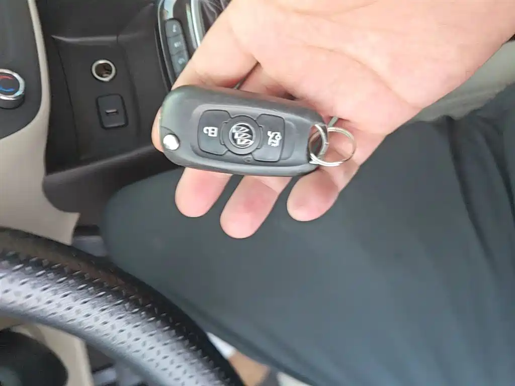 Buick Verano 2017 Sedan 15S Manual Progressive фото 9
