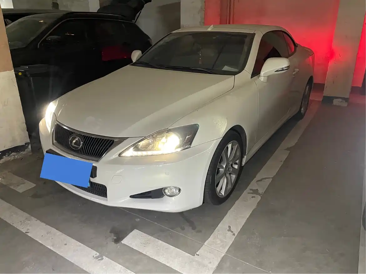 Lexus IS 2011 250C