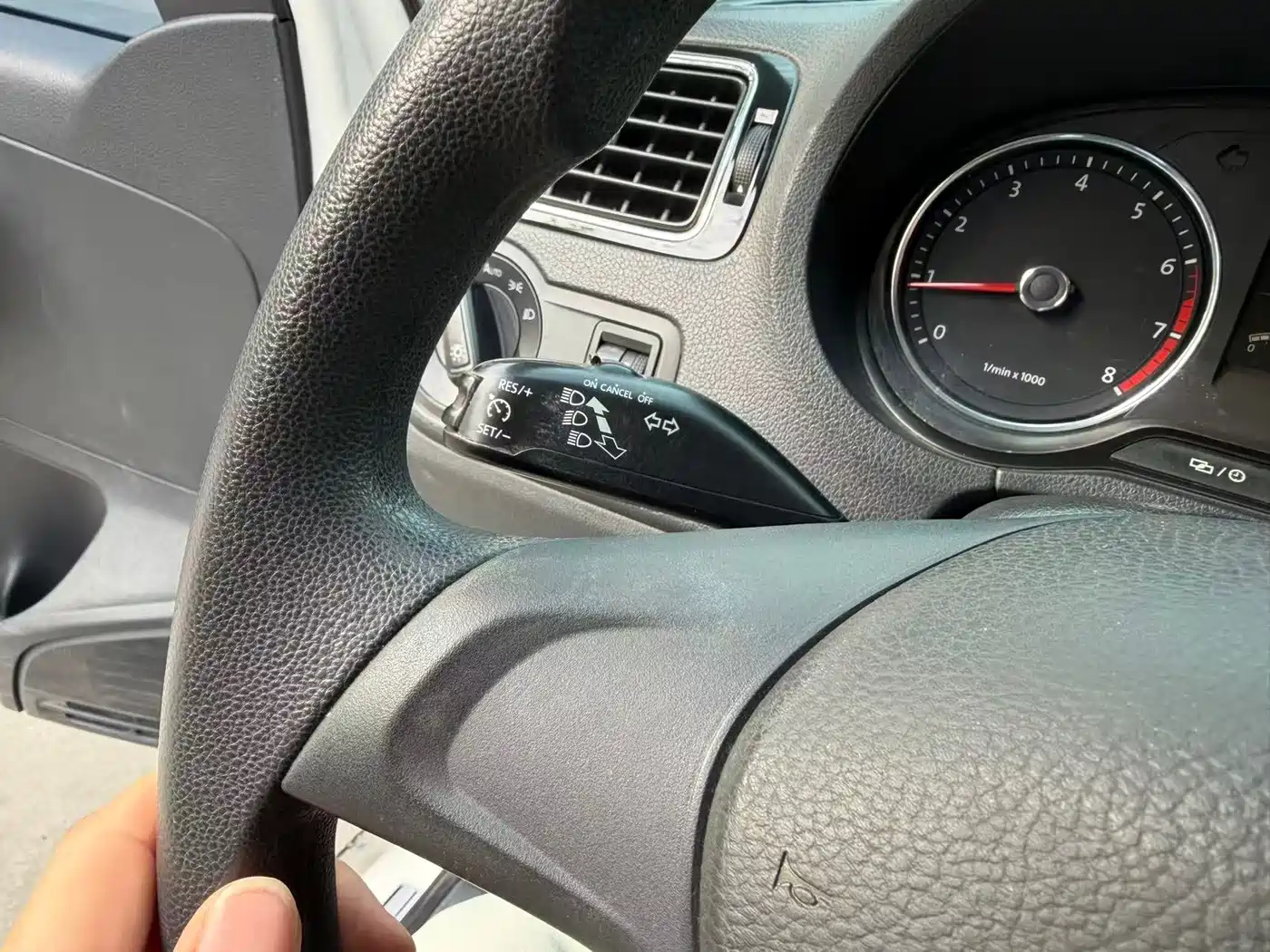 Volkswagen Polo 2015 2014 1.6L Automatic 30th Anniversary Edition